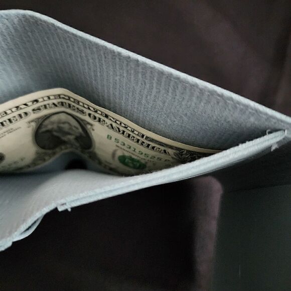 Tri Fold Bunny Design Faux Leather Wallet - Picture 9 of 9